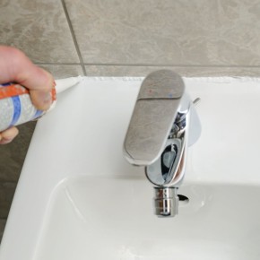 Как избавиться от плесени в ванной: проверенные методы очистки