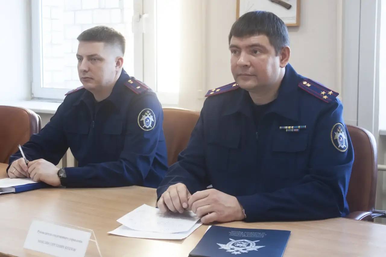 Трудовой коллектив предприятия лесопромышленного комплекса поблагодарил руководителя следственного управления за содействие в восстановлении их прав