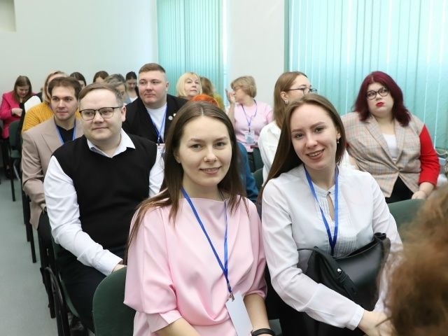 «Неравнодушные, увлеченные, классные»: в Петрозаводске стартовал республиканский форум классных руководителей «Неравнодушные, увлеченные, классные»: в Петрозаводске стартовал республиканский форум классных руководителей