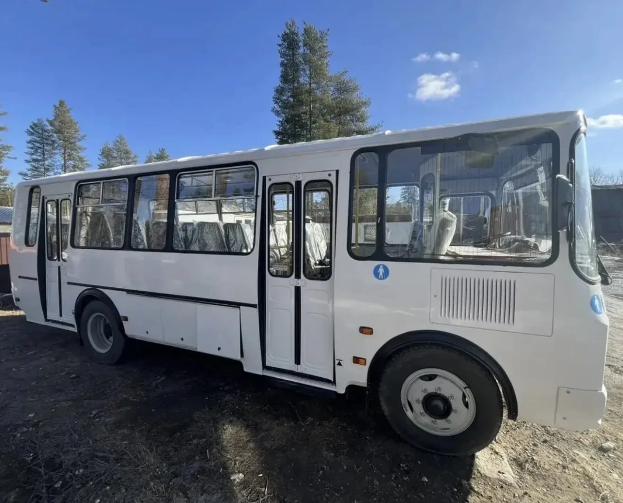 Артур Парфенчиков: Обещал – сделал: новый автобус на маршрут Костомукша - Боровой - Новое Юшкозеро в скором времени выйдет на линию