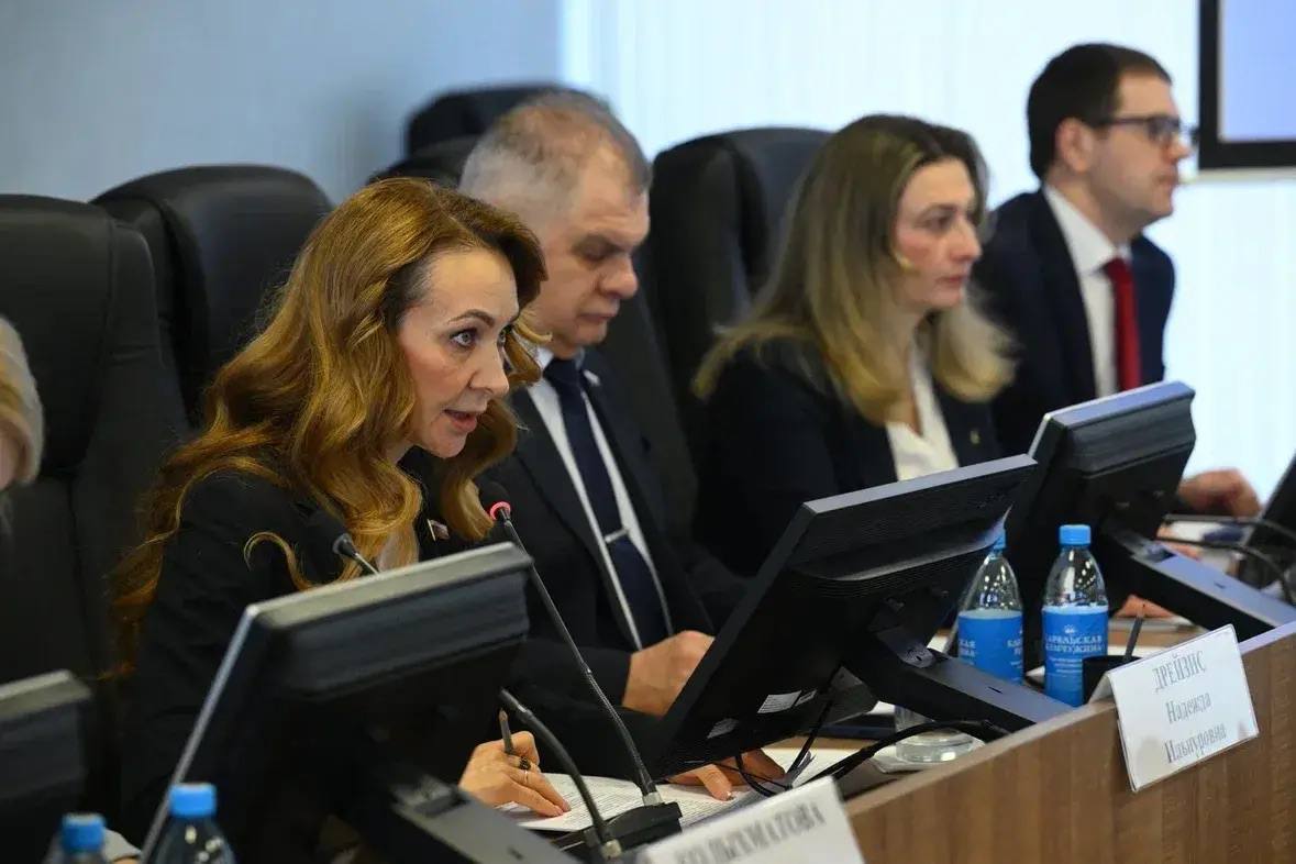 Колыхматова: Дорогие петрозаводчане!. Сегодня представила депутатам Петросовета отчет о работе нашей команды за 2025 год Колыхматова: Дорогие петрозаводчане!. Сегодня представила депутатам Петросовета отчет о работе нашей команды за 2025 год