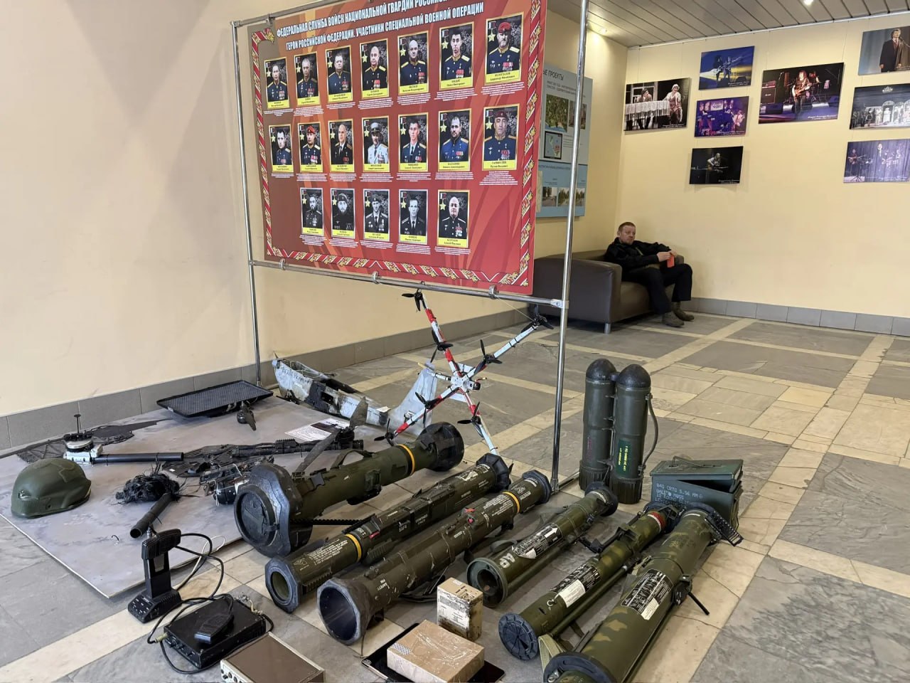 Артур Парфенчиков: Они защищают. Спасают. Помогают Артур Парфенчиков: Они защищают. Спасают. Помогают