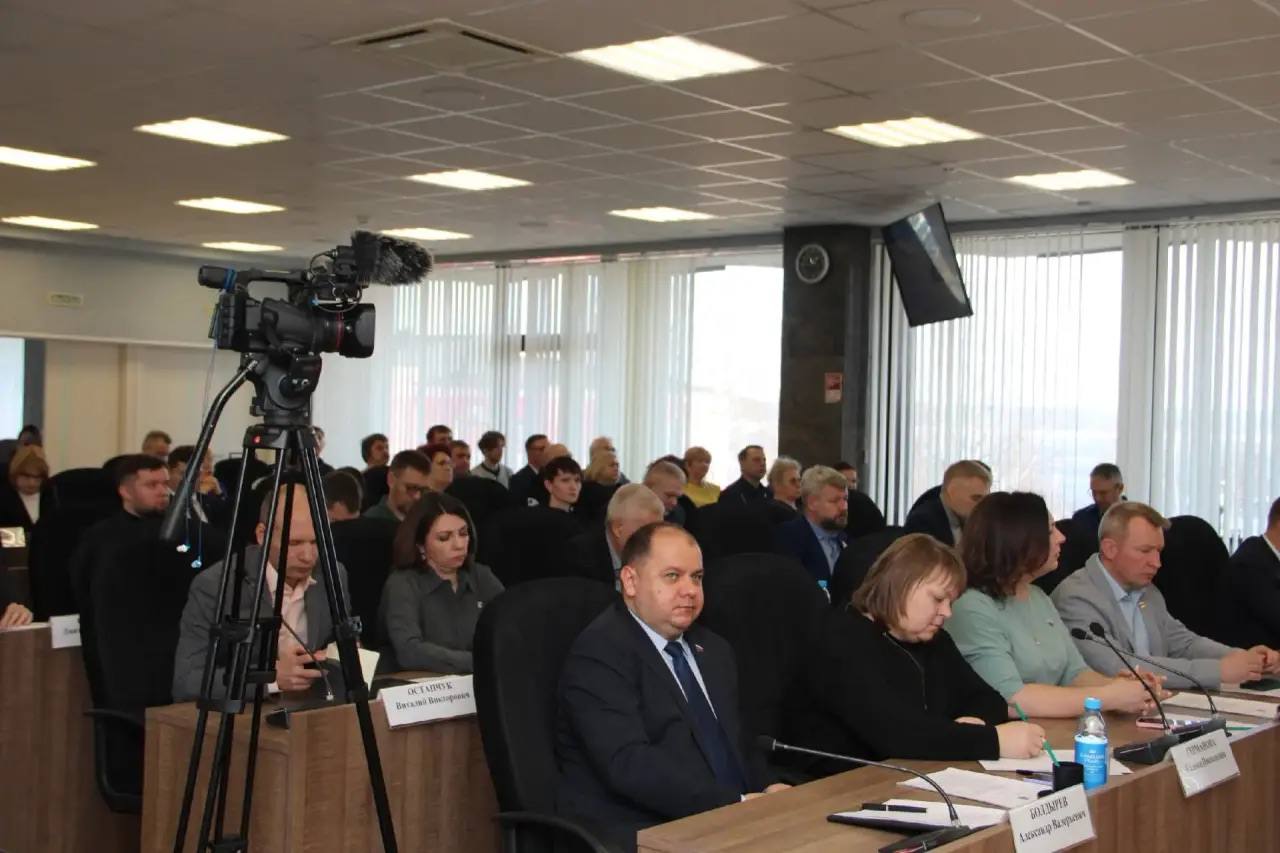 Колыхматова: Дорогие петрозаводчане!. Сегодня представила депутатам Петросовета отчет о работе нашей команды за 2025 год Колыхматова: Дорогие петрозаводчане!. Сегодня представила депутатам Петросовета отчет о работе нашей команды за 2025 год