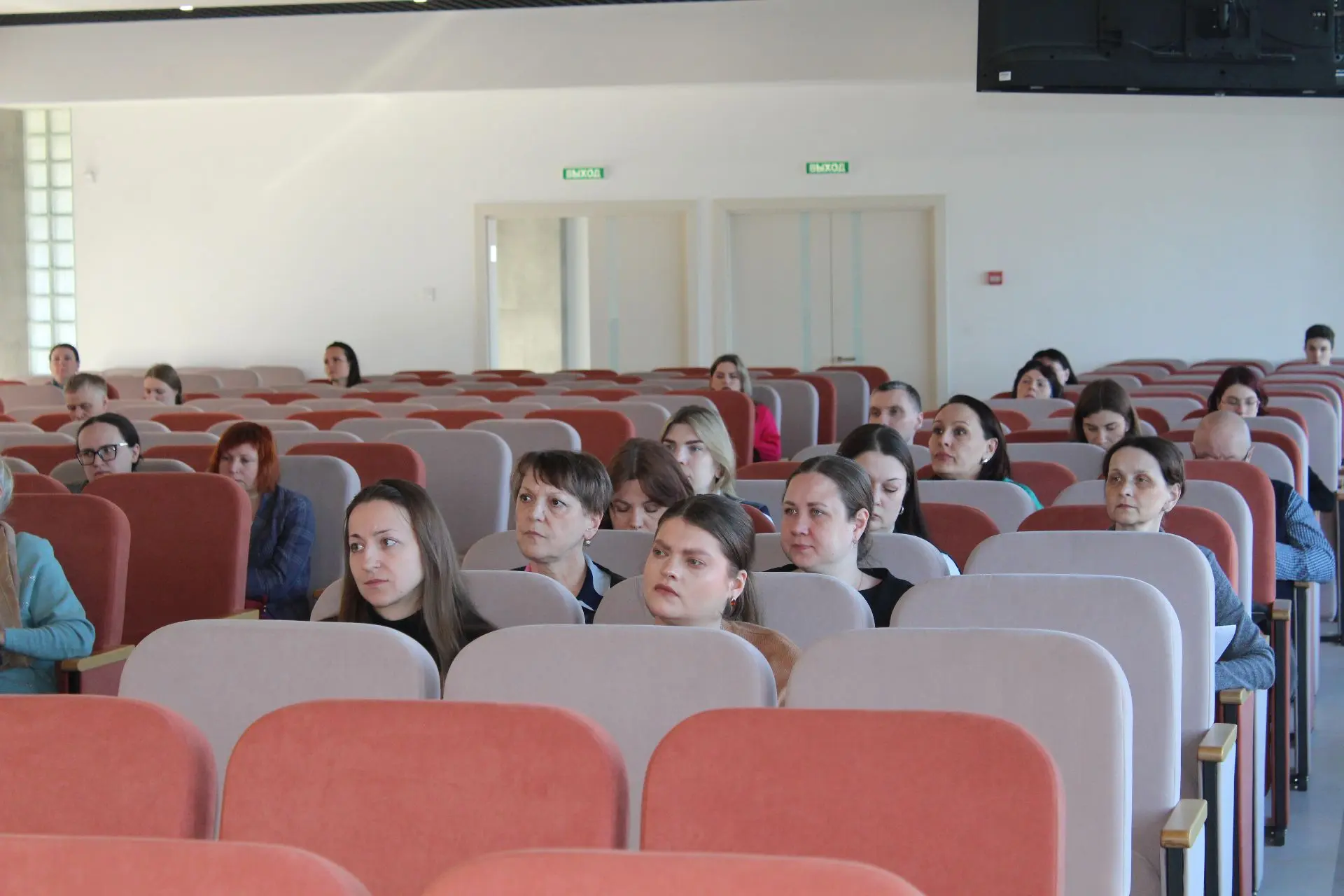 Колыхматова: Сегодня в Администрации прошел первый обучающий семинар, посвященный обновлению и созданию школьных музеев Колыхматова: Сегодня в Администрации прошел первый обучающий семинар, посвященный обновлению и созданию школьных музеев