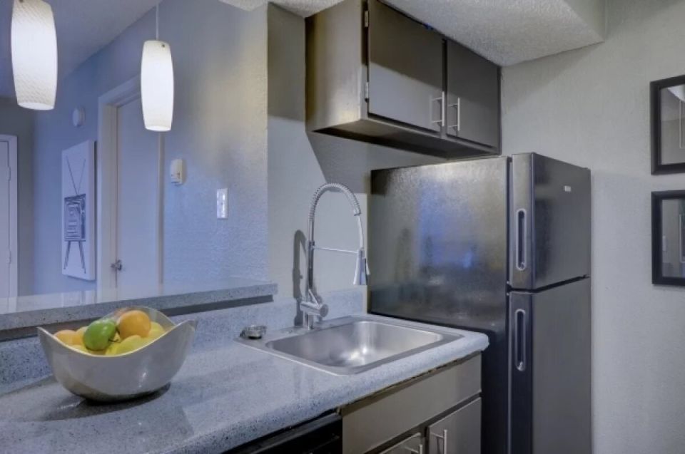 ������� �������� �������: ������ � ������������ ������� ���