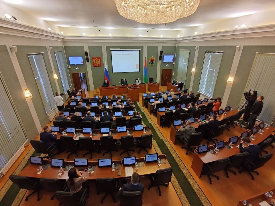 Расходы бюджета Карелии увеличили почти на 1 млрд рублей