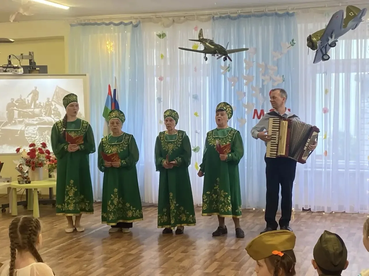 Колыхматова: В преддверии Дня Победы, в наших детских садах прошли праздничные концерты Колыхматова: В преддверии Дня Победы, в наших детских садах прошли праздничные концерты