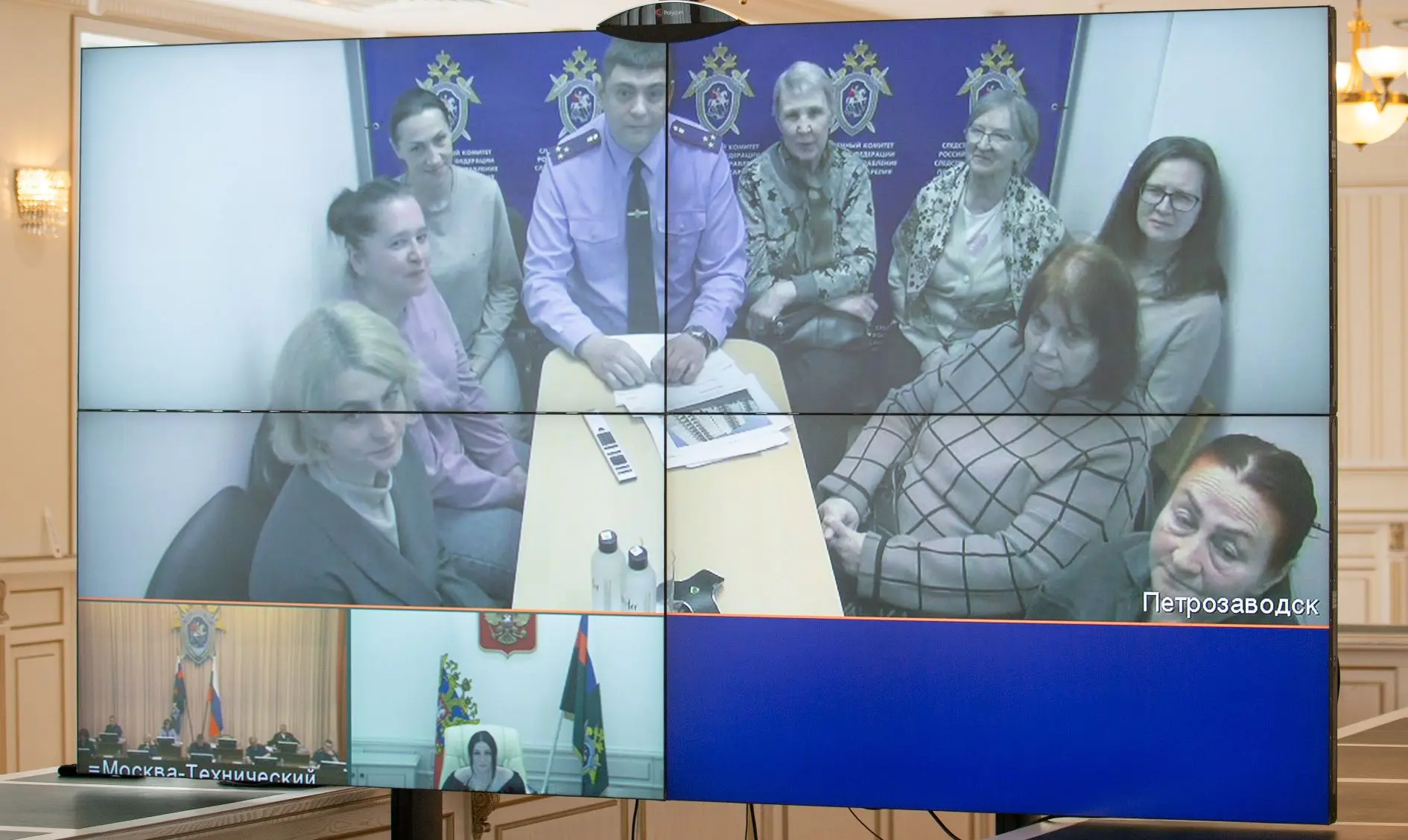 Председатель СК России А.И. Бастрыкин провел повторный прием заявителей из Республики Карелия, проживающих в аварийных домах Председатель СК России А.И. Бастрыкин провел повторный прием заявителей из Республики Карелия, проживающих в аварийных домах