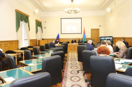 Профильный Комитет парламента Карелии поддержал запрет на использование ИИ изображений людей в предвыборной агитации