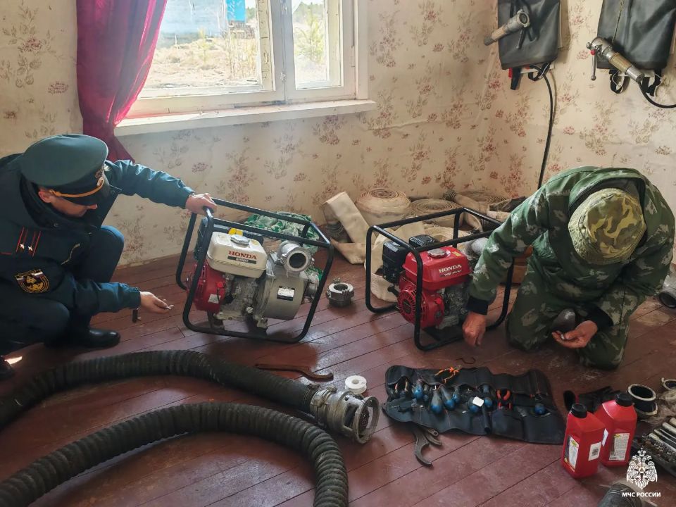 В Кемском округе проверили готовность добровольных пожарных формирований В Кемском округе проверили готовность добровольных пожарных формирований