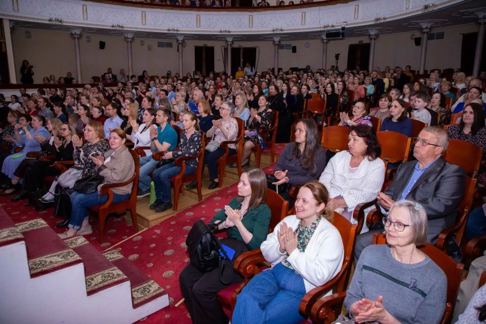 В Петрозаводске состоялся концерт, посвященный Дню славянской письменности В Петрозаводске состоялся концерт, посвященный Дню славянской письменности