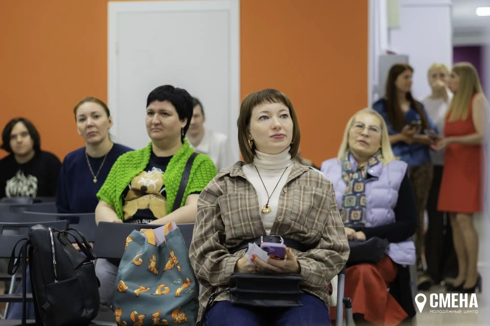 Колыхматова: Ежегодный семейный форум «Три ключа от счастья» провели ребята из Молодёжного центра «Смена» Колыхматова: Ежегодный семейный форум «Три ключа от счастья» провели ребята из Молодёжного центра «Смена»