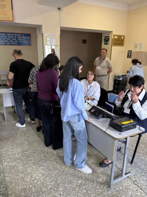 Председатель Избиркома Карелии принял участие в наблюдении за голосованием в Армении Председатель Избиркома Карелии принял участие в наблюдении за голосованием в Армении