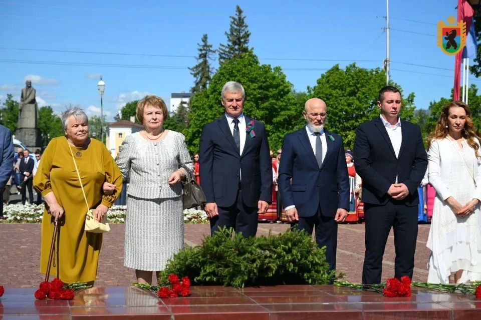 Сегодня Карелия отмечает 106 лет образования государственности Сегодня Карелия отмечает 106 лет образования государственности