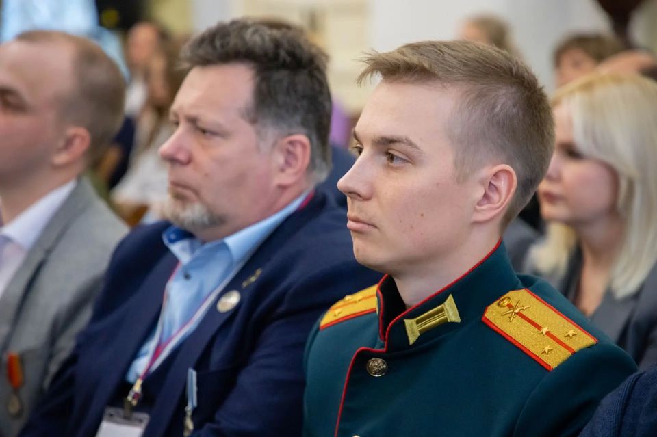 Участники первого потока кадровой программы «Герои Карелии» получили дипломы Участники первого потока кадровой программы «Герои Карелии» получили дипломы