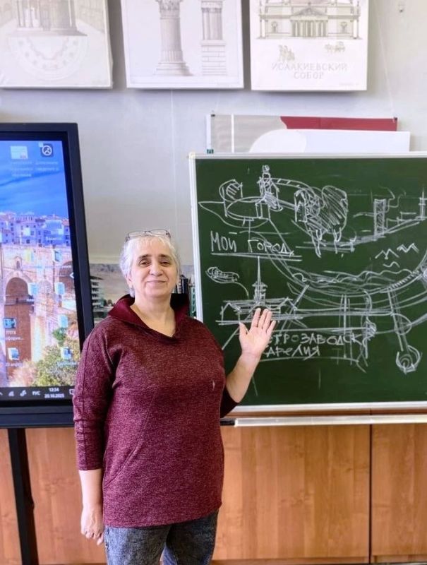 Почетными грамотами Законодательного Собрания наградят педагогов Карелии Почетными грамотами Законодательного Собрания наградят педагогов Карелии