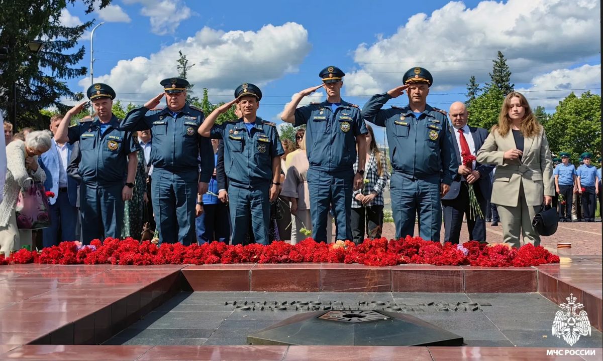Помним. Гордимся. Не забудем Помним. Гордимся. Не забудем