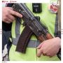 Сотрудник ГАИ выстрелил в голову 16-летнего подростка во время погони