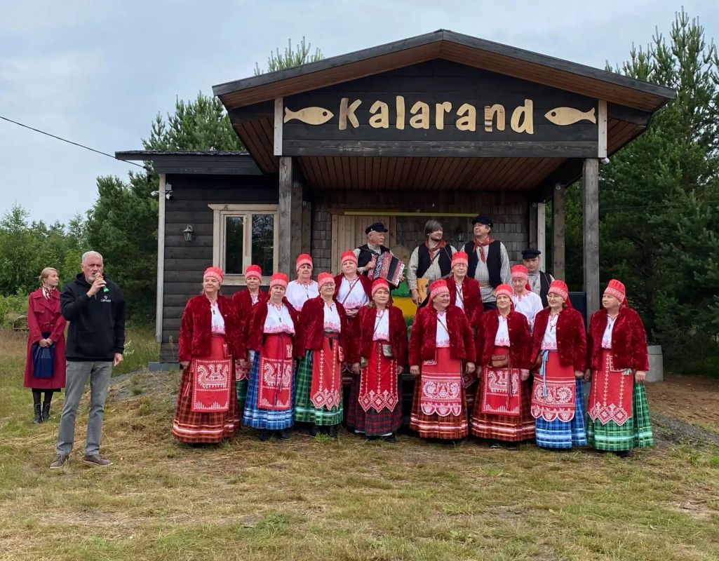 «Наши вепсские села живут» - Ольга Шмаеник приняла участие в фестивале «Kalarand» «Наши вепсские села живут» - Ольга Шмаеник приняла участие в фестивале «Kalarand»