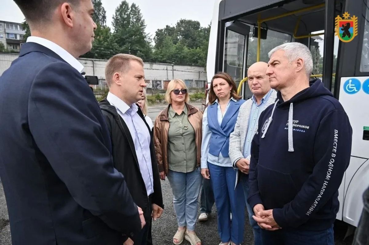 Сегодня в Петрозаводск поступили 11 новых автобусов Сегодня в Петрозаводск поступили 11 новых автобусов