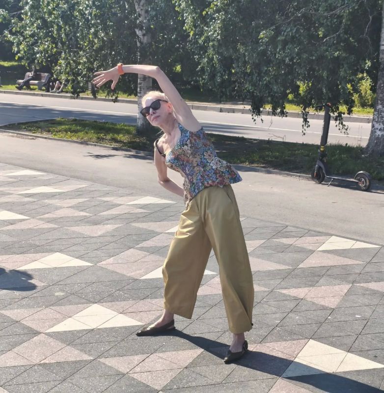 Колыхматова: Утро с чемпионом мира!. Лучшее средство запастись энергией на неделю - «Онежская зарядка» на набережной у скульптуры «Рыбаки» Колыхматова: Утро с чемпионом мира!. Лучшее средство запастись энергией на неделю - «Онежская зарядка» на набережной у скульптуры «Рыбаки»