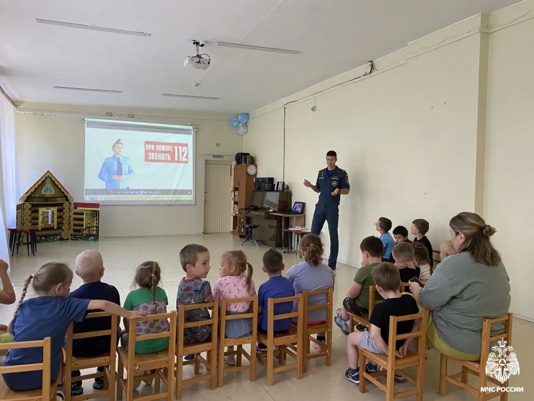 Воспитанникам «Березка» города Питкяранта рассказали о пожарной безопасности Воспитанникам «Березка» города Питкяранта рассказали о пожарной безопасности