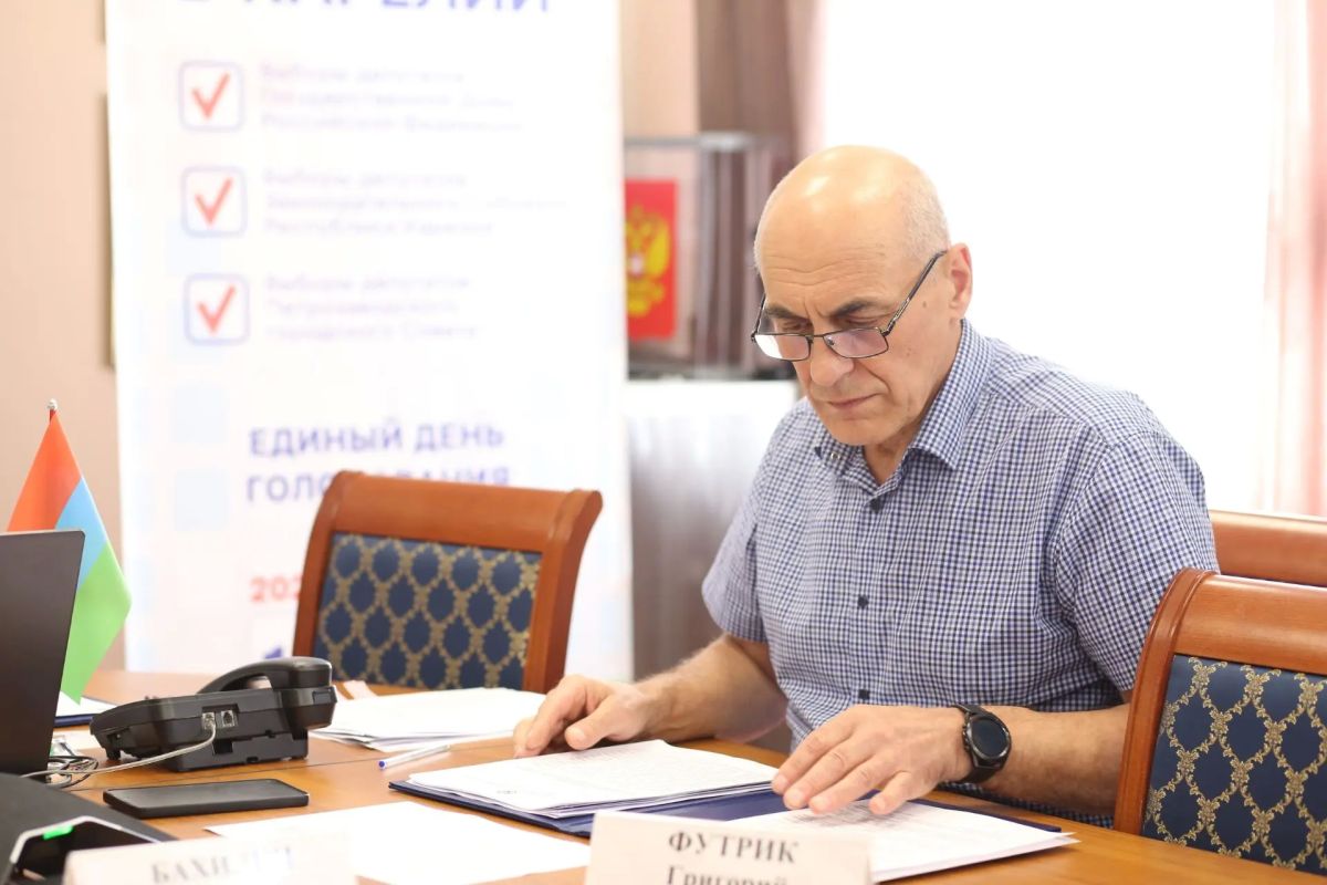 На заседании Избиркома Карелии зарегистрированы кандидаты в депутаты Государственной Думы Российской Федерации На заседании Избиркома Карелии зарегистрированы кандидаты в депутаты Государственной Думы Российской Федерации