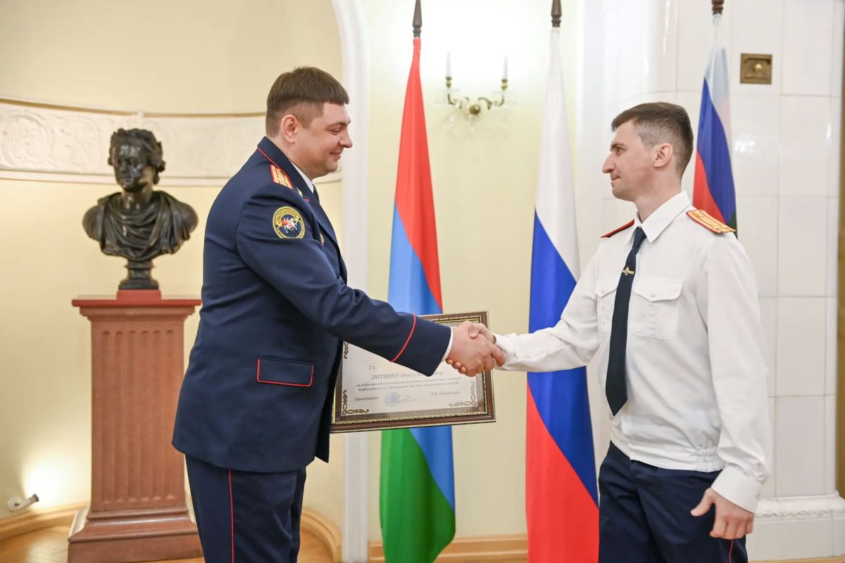 В Петрозаводске состоялось торжественное мероприятие, посвящённое Дню сотрудника органов следствия Российской Федерации В Петрозаводске состоялось торжественное мероприятие, посвящённое Дню сотрудника органов следствия Российской Федерации