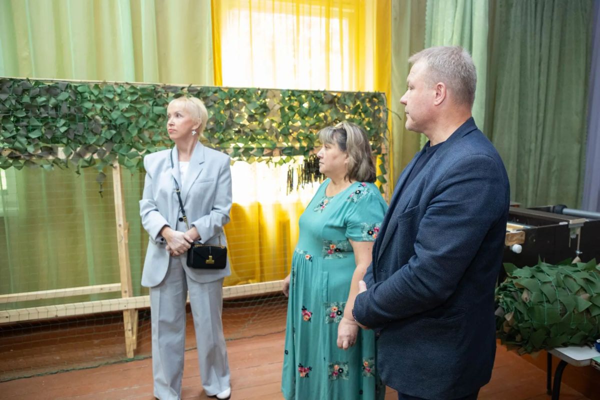 «Безопасно, аккуратно и очень уютно» - клуб в Педасельге обновили по программе «Конкретных дел» «Безопасно, аккуратно и очень уютно» - клуб в Педасельге обновили по программе «Конкретных дел»