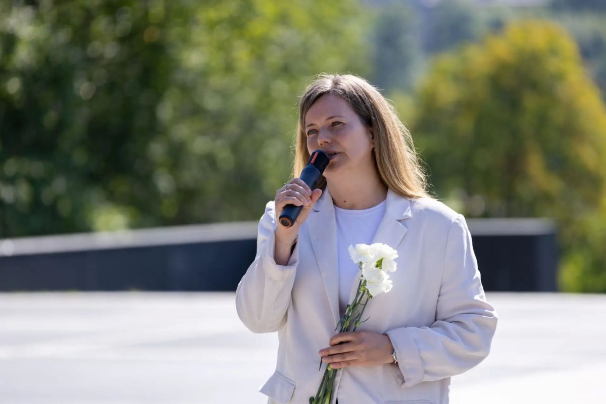 В Петрозаводске прошла акция памяти детей – жертв войны в Донбассе В Петрозаводске прошла акция памяти детей – жертв войны в Донбассе