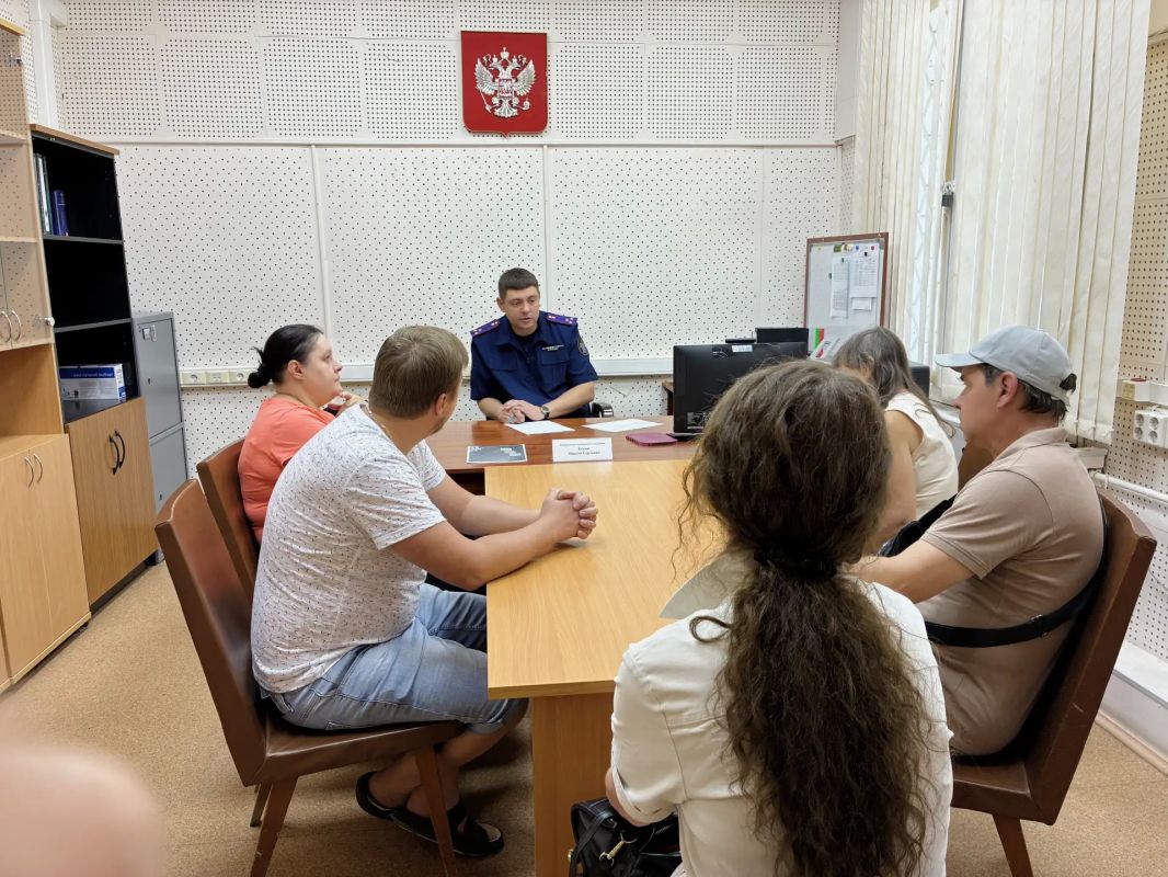 Руководитель следственного управления СК России по Республике Карелия провел выездной личный прием граждан в Пудожском и Медвежьегорском муниципальных образованиях Руководитель следственного управления СК России по Республике Карелия провел выездной личный прием граждан в Пудожском и Медвежьегорском муниципальных образованиях