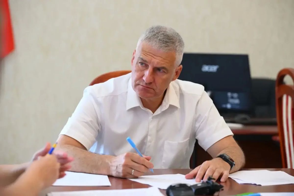 Артур Парфенчиков: Провел в Лахденпохье рабочее совещание по вопросам водоснабжения округа Артур Парфенчиков: Провел в Лахденпохье рабочее совещание по вопросам водоснабжения округа