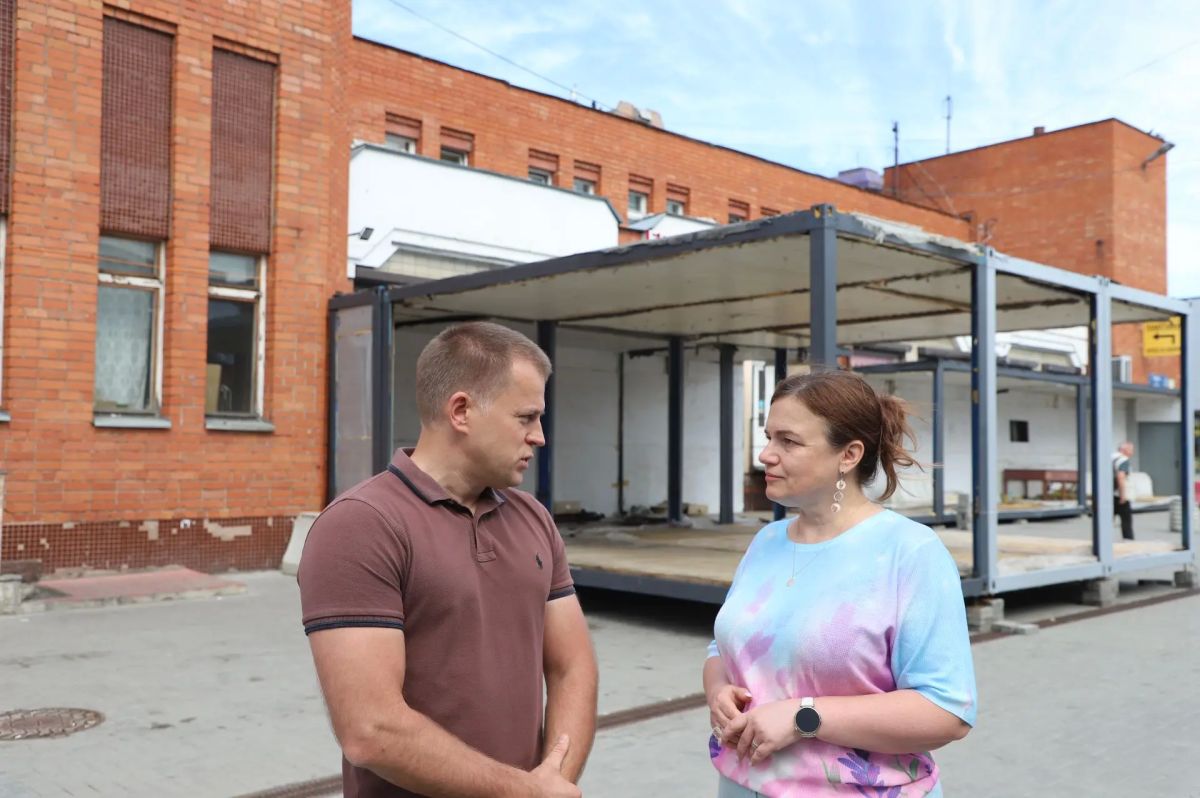 Марина Гуменникова держит на контроле ситуацию с незаконной стройкой на Почтовой площади в Петрозаводске Марина Гуменникова держит на контроле ситуацию с незаконной стройкой на Почтовой площади в Петрозаводске
