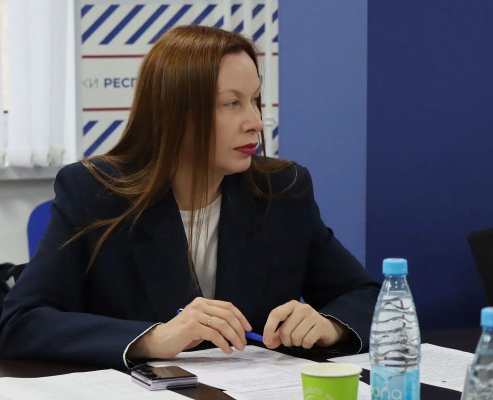 В Карелии планируют расширить сеть прямых авиамаршрутов в другие регионы В Карелии планируют расширить сеть прямых авиамаршрутов в другие регионы