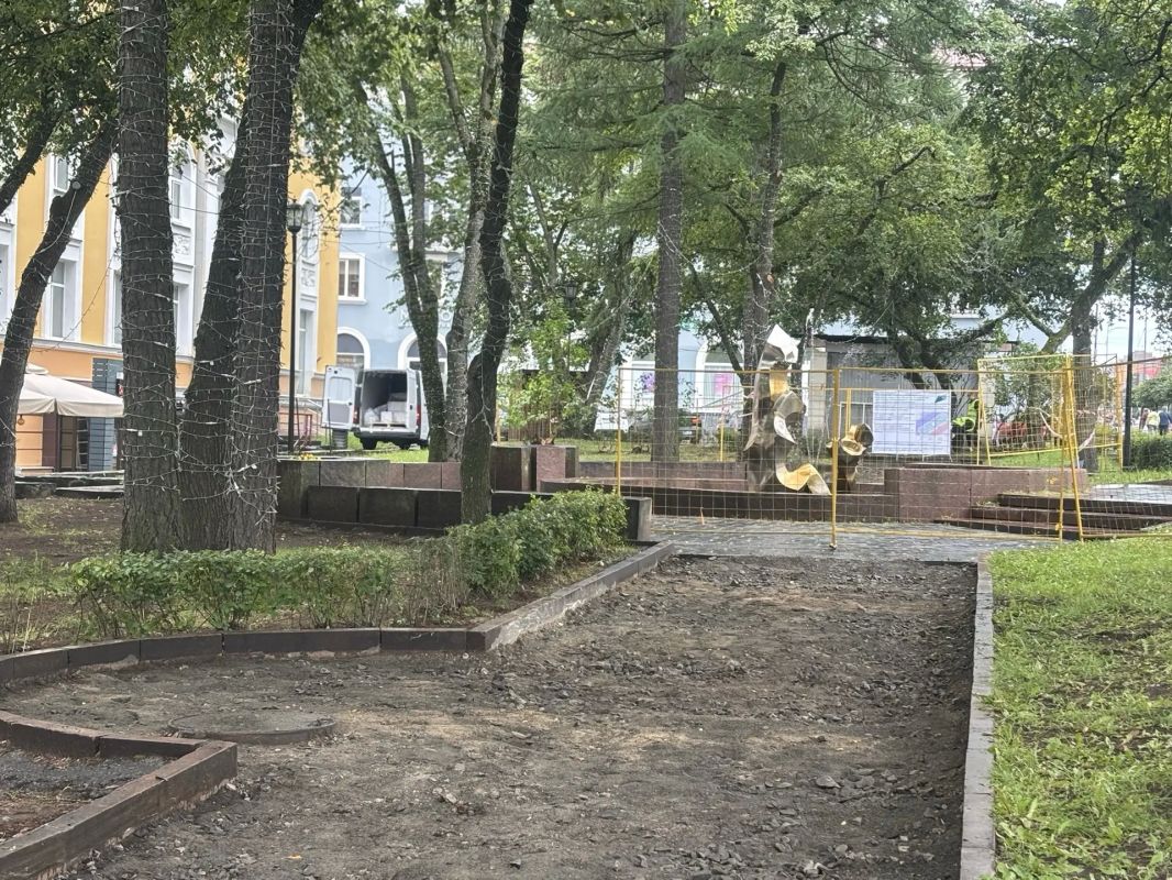 Колыхматова: Приступили к благоустройству Центрального сквера на проспекте Ленина Колыхматова: Приступили к благоустройству Центрального сквера на проспекте Ленина