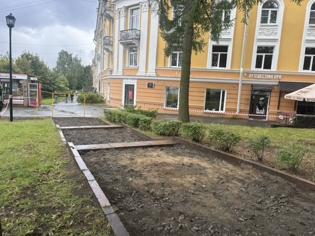 Колыхматова: Приступили к благоустройству Центрального сквера на проспекте Ленина Колыхматова: Приступили к благоустройству Центрального сквера на проспекте Ленина