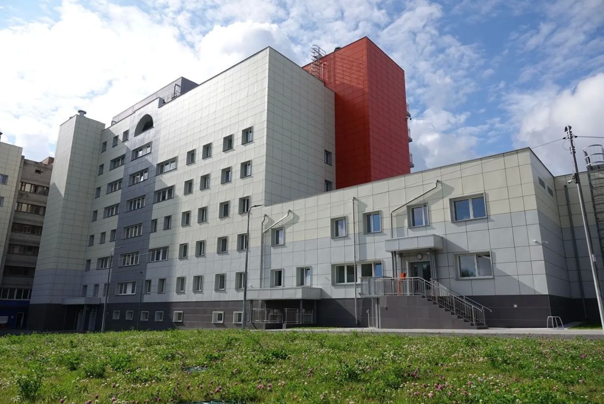 Министр экономического развития России Максим Решетников побывал на завершенной стройке медицинских блоков на Древлянке Министр экономического развития России Максим Решетников побывал на завершенной стройке медицинских блоков на Древлянке