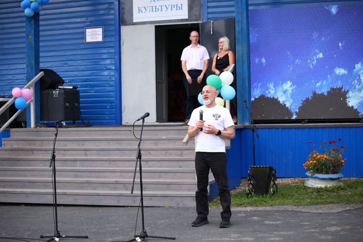 В Спасской Губе ко Дню села установили арт-объект в рамках программы поддержки ТОС В Спасской Губе ко Дню села установили арт-объект в рамках программы поддержки ТОС