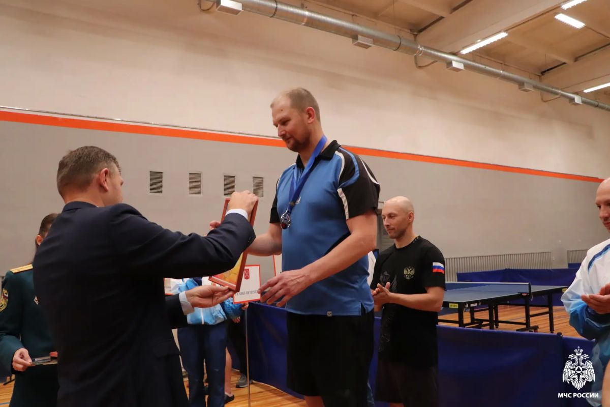 Чемпионская подача. МЧС Карелии — ЧЕМПИОНЫ! Вчера в Пскове состоялись соревнования по настольному теннису среди сборных команд МЧС России Северо-Западного федерального округа Чемпионская подача. МЧС Карелии — ЧЕМПИОНЫ! Вчера в Пскове состоялись соревнования по настольному теннису среди сборных команд МЧС России Северо-Западного федерального округа