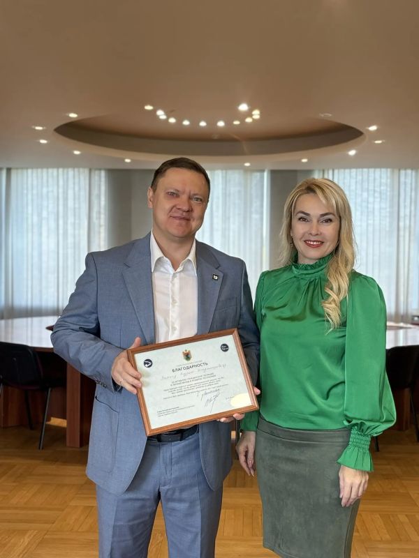 Колыхматова: Сегодня провела рабочую встречу с директором T2 Андреем Зыкиным Колыхматова: Сегодня провела рабочую встречу с директором T2 Андреем Зыкиным