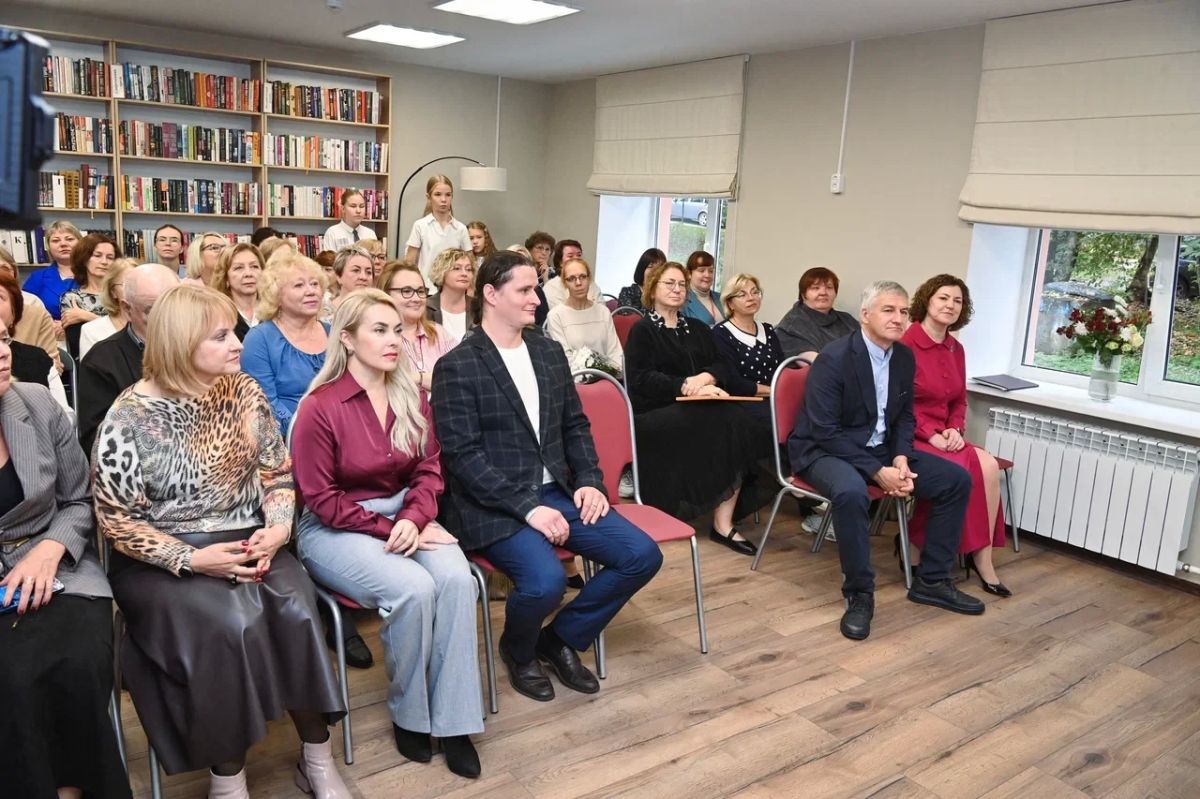 Артур Парфенчиков: Открыли первую модельную библиотеку в Петрозаводске — Центральную городскую детскую библиотеку им. В.М. Данилова Артур Парфенчиков: Открыли первую модельную библиотеку в Петрозаводске — Центральную городскую детскую библиотеку им. В.М. Данилова