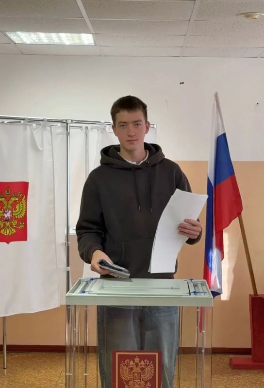 Утро первого дня голосования Утро первого дня голосования