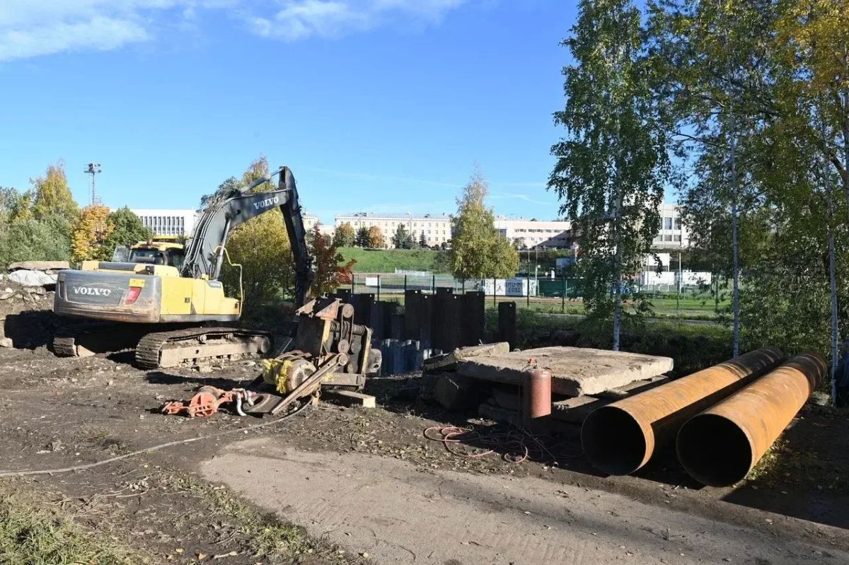 Колыхматова: В Петрозаводске начинаем строительство нового пешеходного моста через Лососинку, который соединит ЖК «Александровский» с прогулочной зоной у стадиона «Юность» Колыхматова: В Петрозаводске начинаем строительство нового пешеходного моста через Лососинку, который соединит ЖК «Александровский» с прогулочной зоной у стадиона «Юность»
