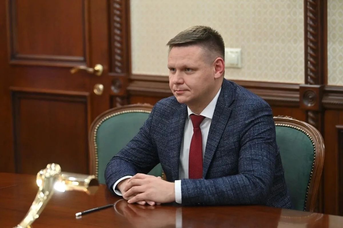 Артур Парфенчиков встретился с представителями всех фракций Законодательного Собрания Республики Карелия VIII созыва Артур Парфенчиков встретился с представителями всех фракций Законодательного Собрания Республики Карелия VIII созыва
