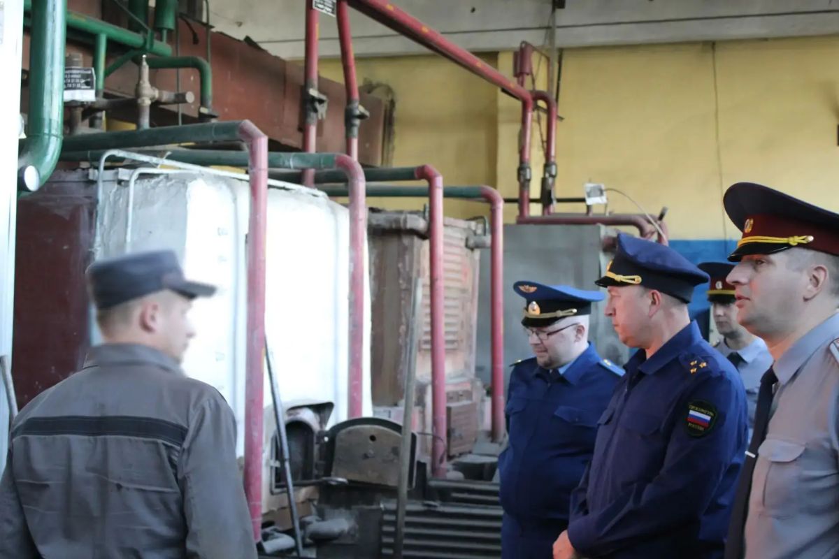 Заместитель прокурора республики Николай Осипов проверил соблюдение законов в исправительном учреждении Заместитель прокурора республики Николай Осипов проверил соблюдение законов в исправительном учреждении