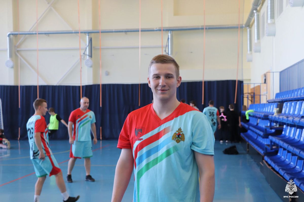 Футбол с кадетами МЧС России Футбол с кадетами МЧС России