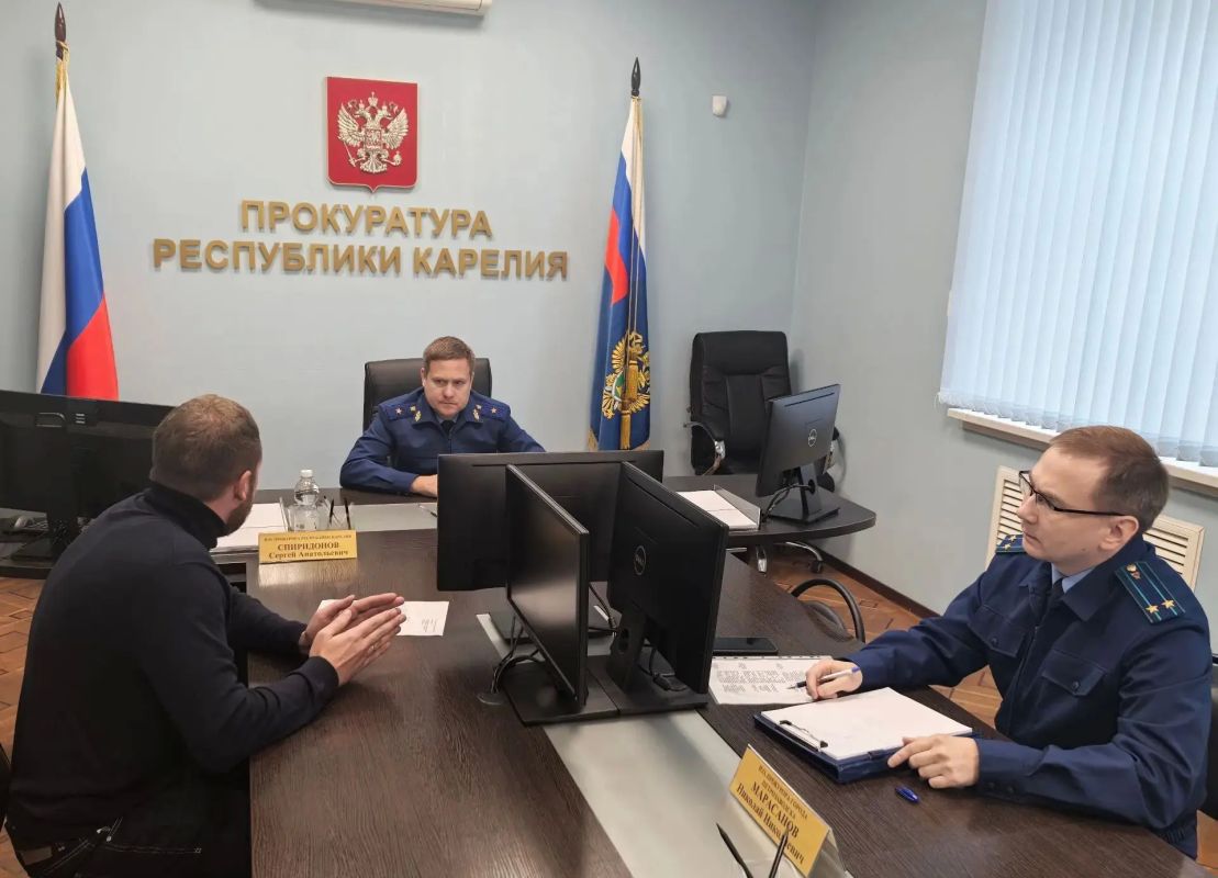 В прокуратуре республики состоялся тематический прием граждан В прокуратуре республики состоялся тематический прием граждан