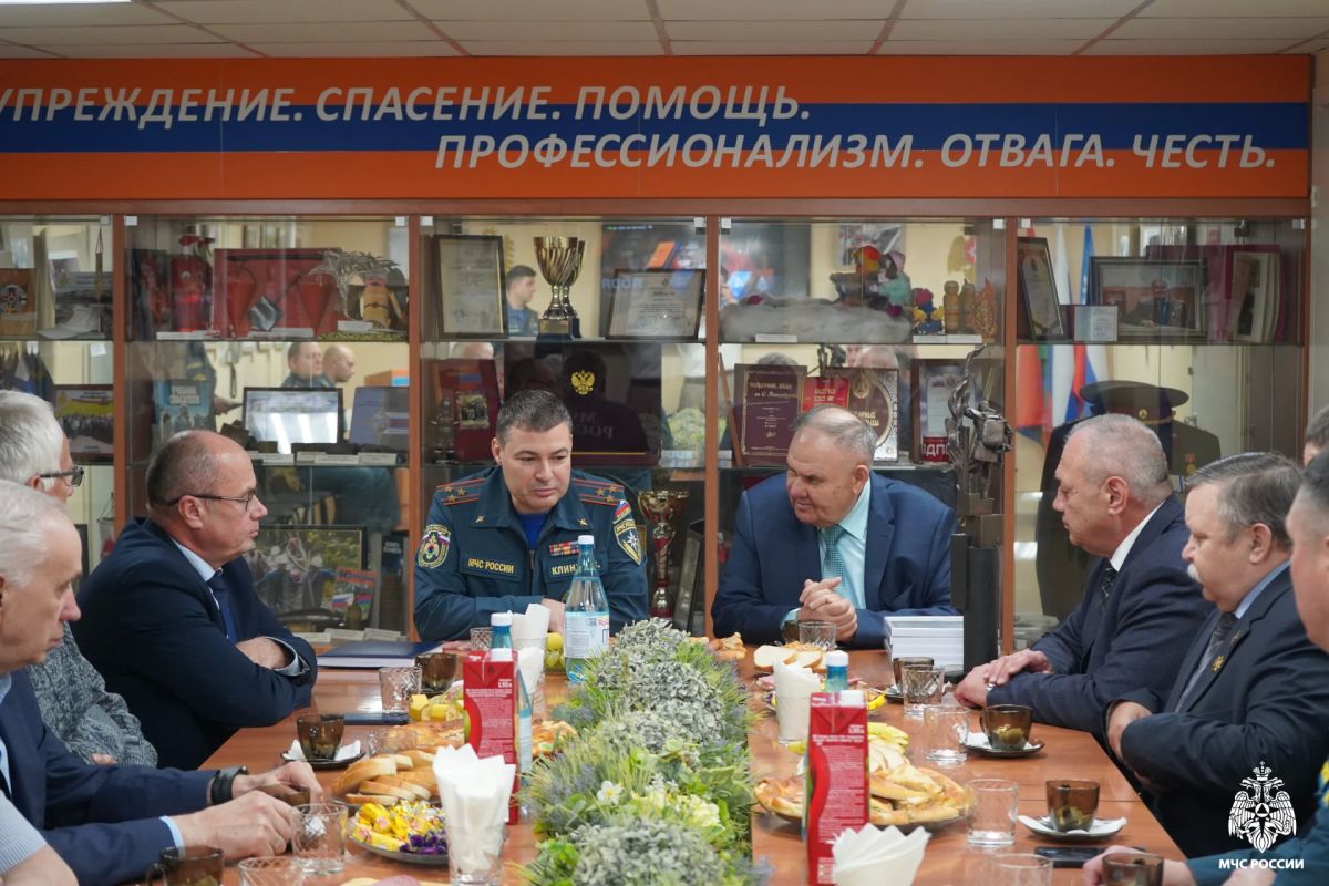 Встреча с ветеранами гражданской обороны
