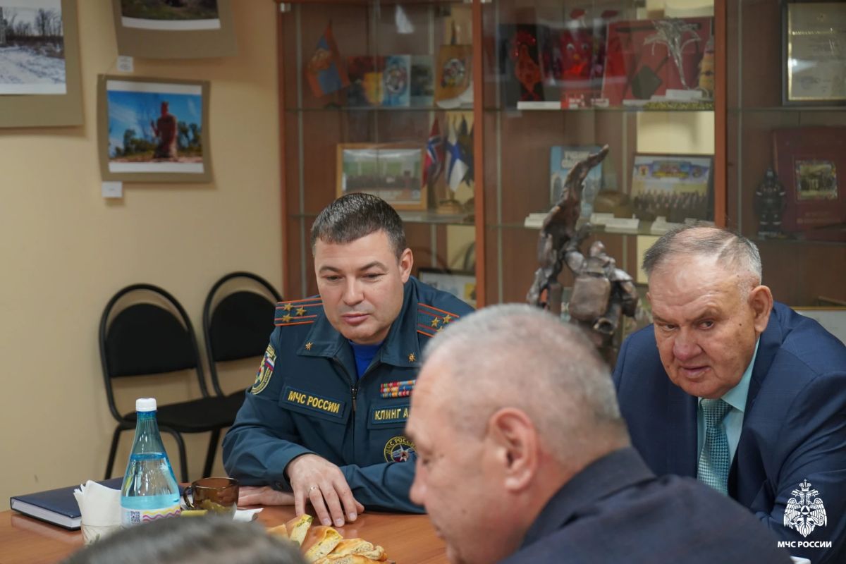 Встреча с ветеранами гражданской обороны Встреча с ветеранами гражданской обороны