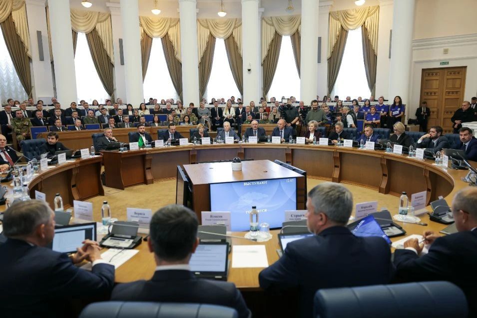 Как изменилась структура парламентов СЗФО после выборов
